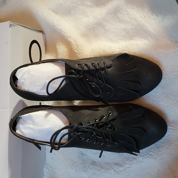 NWT! Black Leather High Heels with Fringe! Size 39! - Picture 7 of 13